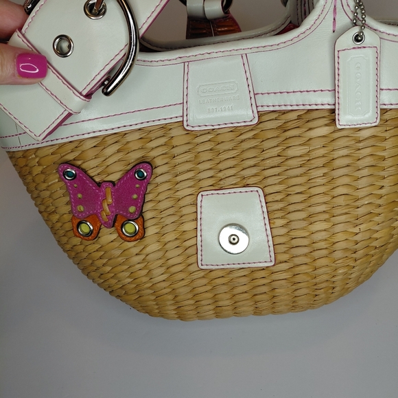 Coach Butterfly Wicker Straw Tote Vintage - Picture 10 of 12